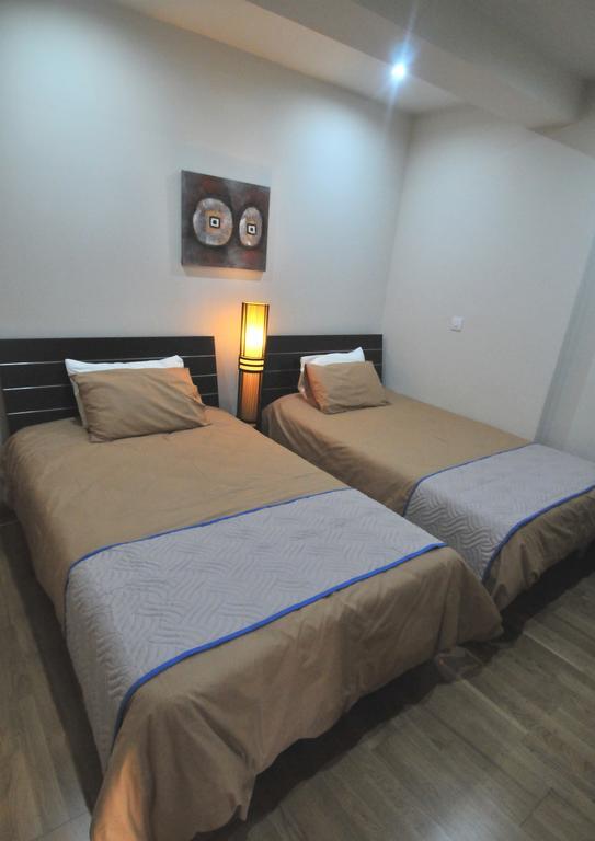 Ithaki Phinikoudes Apartment No. 204 Larnaca Phòng bức ảnh